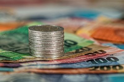 How Much Does LinkedIn Premium Cost? [2025 Pricing]